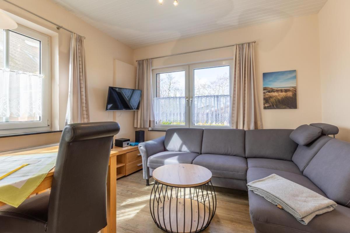 Appartement Friesenhof Janssen - Urlaub Auf Dem Bauernhof à Neuharlingersiel Extérieur photo
