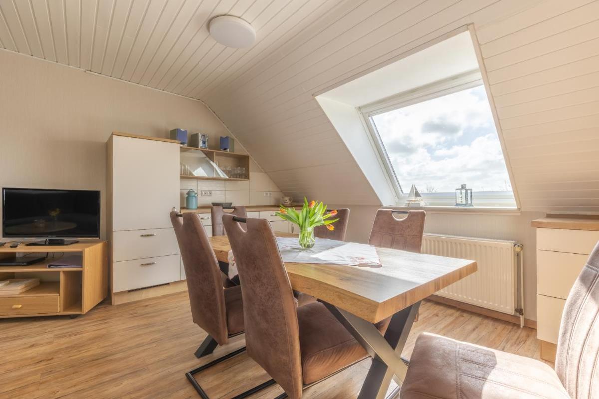 Appartement Friesenhof Janssen - Urlaub Auf Dem Bauernhof à Neuharlingersiel Extérieur photo